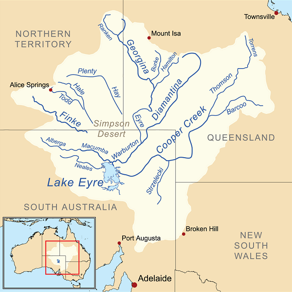 トムソン川の源流から終着点までが描かれたエア湖水系のマップ。© CC BY-SA 3.0 by Kmusser - Wikipedia