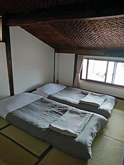 Yamairo・街道が見えるベッドの部屋