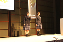 EVI環境マッチングイベントで事例報告した、Nanyo Company部部員の吉田実央さんと井浦未尋さん。