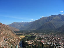 クスコからインカの聖なる谷へ向かう途中で見えてくるウルバンバ川